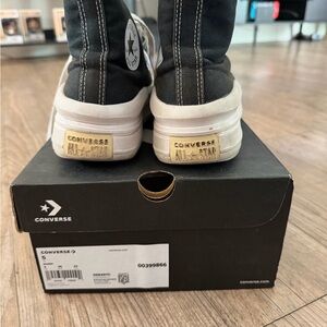 Converse Women's Black Sneakers